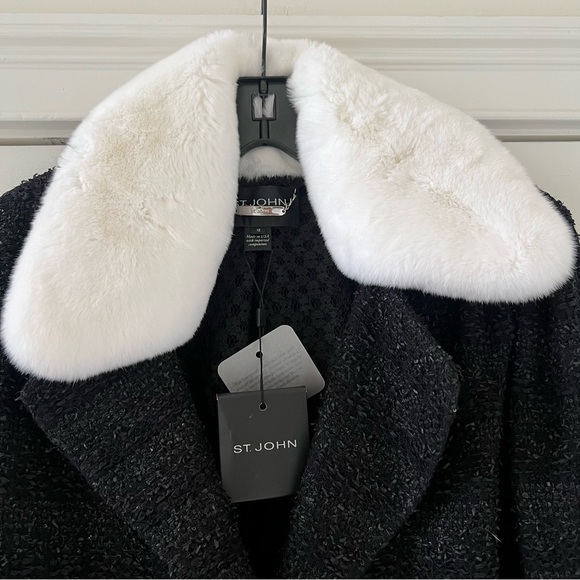 St. John Soft Jacket, Size 12 - Picture 5 of 11